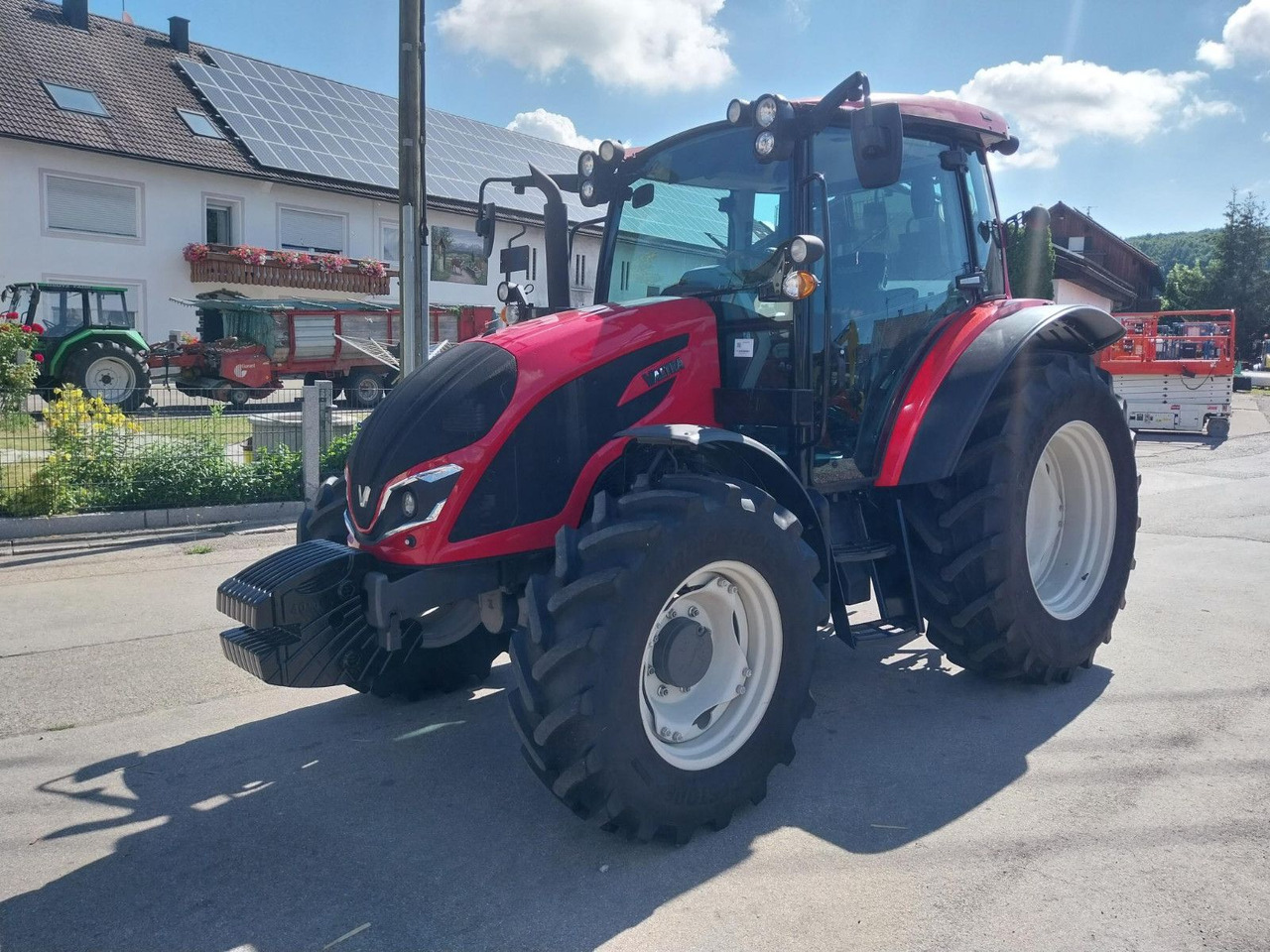 Valtra A 85 - Трактор: фото 1 Valtra A 85 - Трактор: фото 1