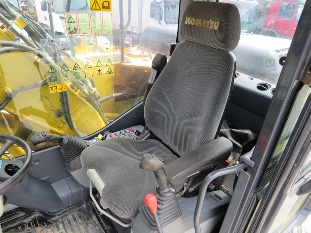 KOMATSU HANOMAG Mobilbagger PW 148 - 8 Bagger 6.824h Deutsch top - Колёсный экскаватор: фото 3 KOMATSU HANOMAG Mobilbagger PW 148 - 8 Bagger 6.824h Deutsch top - Колёсный экскаватор: фото 3