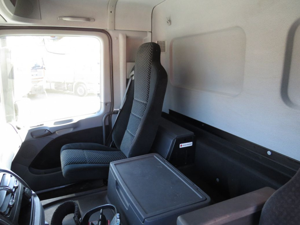 MERCEDES-BENZ Actros 2541 L6x2 Pritsche Heckkran Funk - Грузовик бортовой/ Платформа, Автоманипулятор: фото 3 MERCEDES-BENZ Actros 2541 L6x2 Pritsche Heckkran Funk - Грузовик бортовой/ Платформа, Автоманипулятор: фото 3