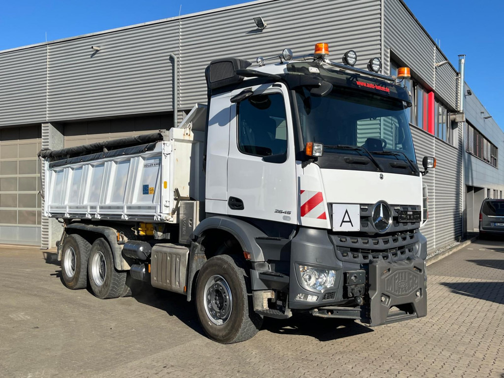MERCEDES-BENZ Arocs 2645 K 6x4 3-Achs Kipper gr. Meiller Bordmatik 2 Stempel - Самосвал: фото 5 MERCEDES-BENZ Arocs 2645 K 6x4 3-Achs Kipper gr. Meiller Bordmatik 2 Stempel - Самосвал: фото 5