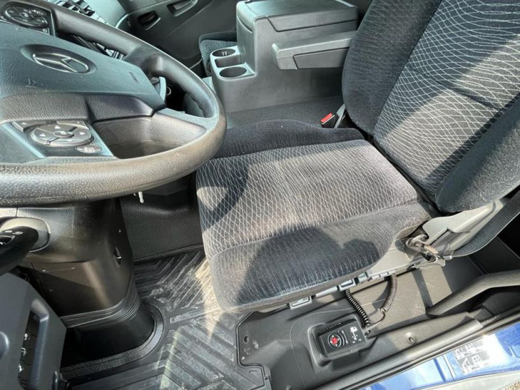 MERCEDES-BENZ Atego 1224 L Pritsche LBW LBW 1.5to - Тентованный грузовик: фото 2 MERCEDES-BENZ Atego 1224 L Pritsche LBW LBW 1.5to - Тентованный грузовик: фото 2