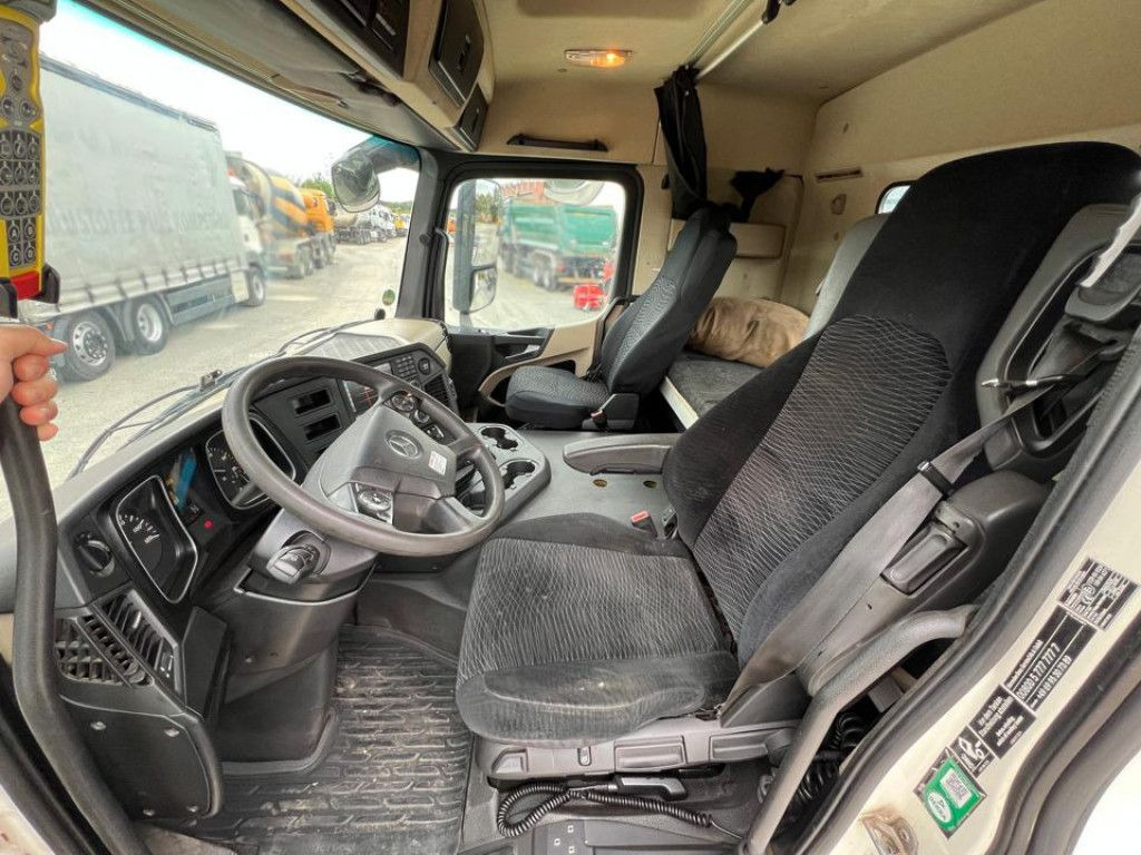 Mercedes-Benz Actros 2543 L 6x2 Abrollkipper MeillerLenk/Lift - Крюковой мультилифт: фото 5 Mercedes-Benz Actros 2543 L 6x2 Abrollkipper MeillerLenk/Lift - Крюковой мультилифт: фото 5