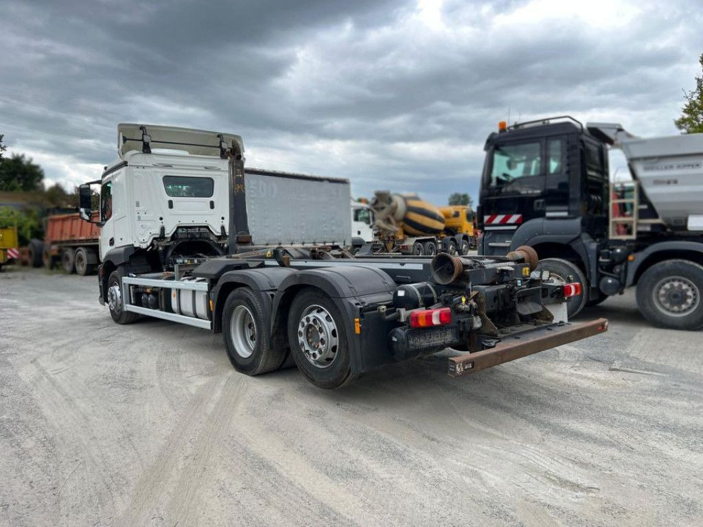 Mercedes-Benz Actros 2543 L 6x2 Abrollkipper MeillerLenk/Lift - Крюковой мультилифт: фото 4 Mercedes-Benz Actros 2543 L 6x2 Abrollkipper MeillerLenk/Lift - Крюковой мультилифт: фото 4