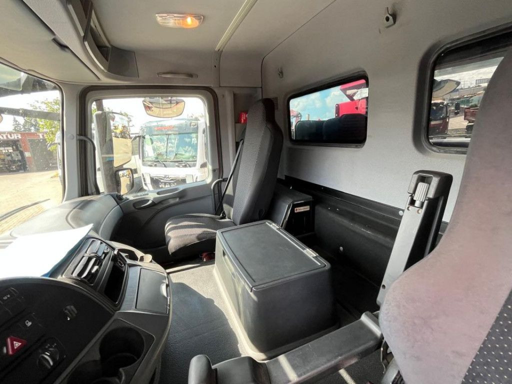 Самосвал Mercedes-Benz Actros 4141 K 8x4 4-Achs Kipper Bordmatik Meille: фото 10