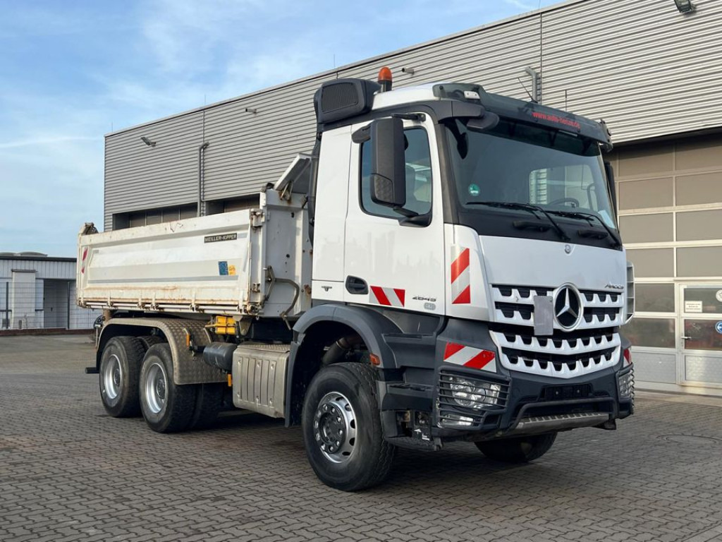 Mercedes-Benz Arocs 3-Achs Kipper 2645 K 6x4 Meiller Bordmatik - Самосвал: фото 3 Mercedes-Benz Arocs 3-Achs Kipper 2645 K 6x4 Meiller Bordmatik - Самосвал: фото 3