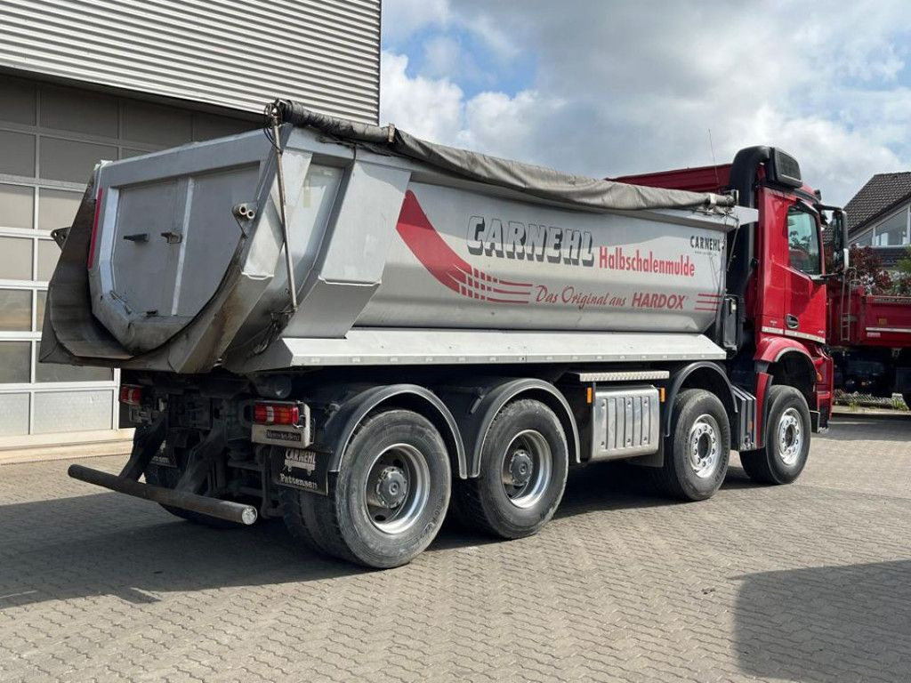 Mercedes-Benz Arocs 4145 8x4 4 Achs Muldenkipper Carnehl Halfp - Самосвал: фото 3 Mercedes-Benz Arocs 4145 8x4 4 Achs Muldenkipper Carnehl Halfp - Самосвал: фото 3