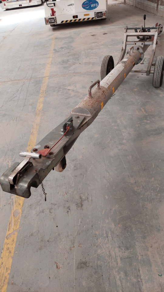 Towbar B757 Frank Brown - Аэродромная техника: фото 1 Towbar B757 Frank Brown - Аэродромная техника: фото 1