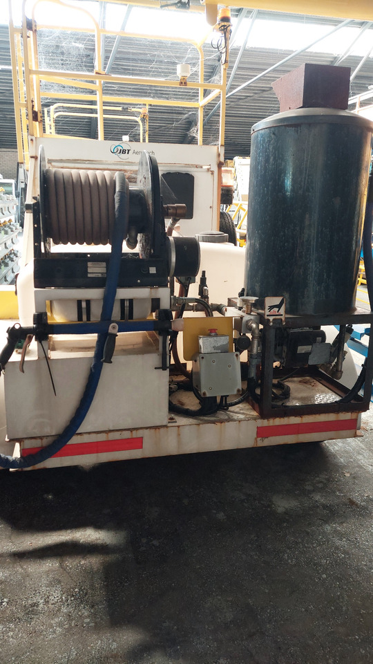 Деайсер JBT GS320 Towable De-icer: фото 11 Деайсер JBT GS320 Towable De-icer: фото 11