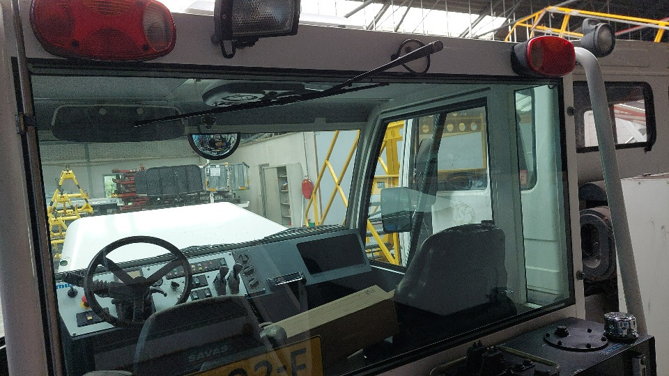 Багажный тягач Mulag Comet 4 Baggage Tractor: фото 13 Багажный тягач Mulag Comet 4 Baggage Tractor: фото 13