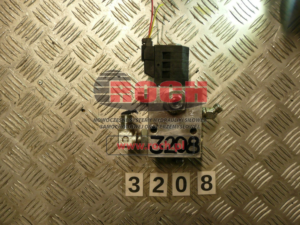 DOOSAN 410120-00068 160102A - 1 SEKCYJNY + VDD 24VDC - Гидравлический клапан: фото 1 DOOSAN 410120-00068 160102A - 1 SEKCYJNY + VDD 24VDC - Гидравлический клапан: фото 1