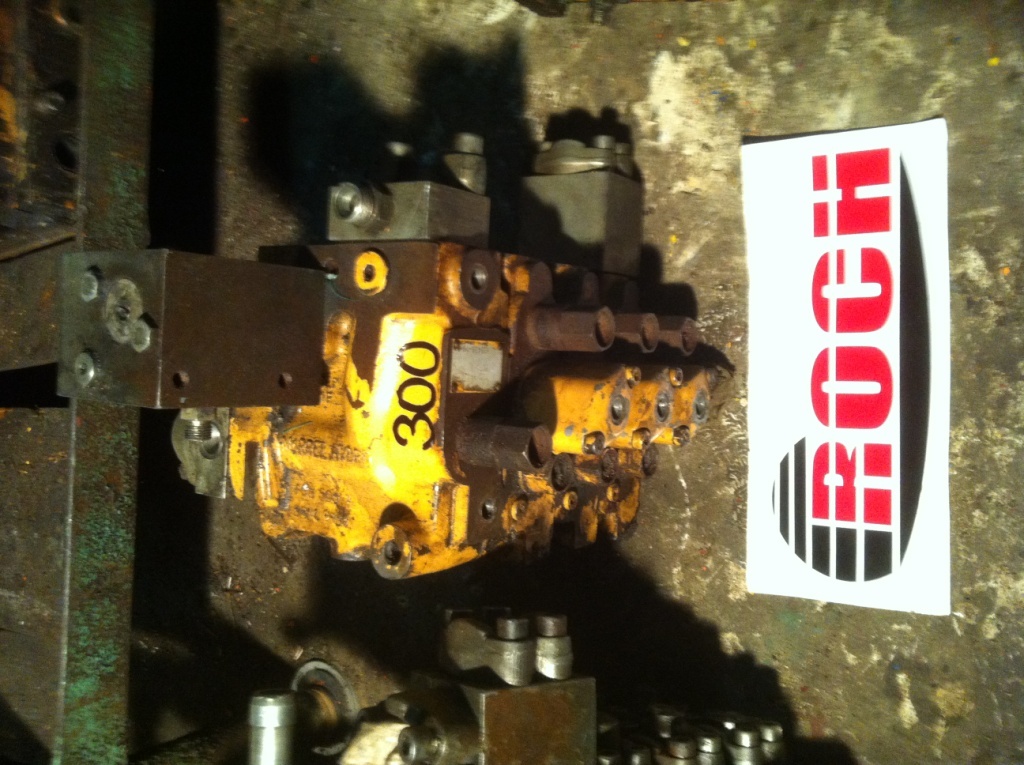 MARREL HYDRO FDG3P20G 807147 W38436-19 - 3 SEKCYJNY - Гидравлический клапан для Строительной техники: фото 1 MARREL HYDRO FDG3P20G 807147 W38436-19 - 3 SEKCYJNY - Гидравлический клапан для Строительной техники: фото 1