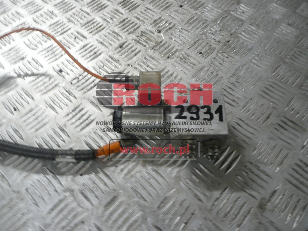 TEREX FUCHS 17975901 1408/1396230 - 1  SEKCYJNY + 276361001407/08 27VDC - Гидравлический клапан: фото 1 TEREX FUCHS 17975901 1408/1396230 - 1  SEKCYJNY + 276361001407/08 27VDC - Гидравлический клапан: фото 1