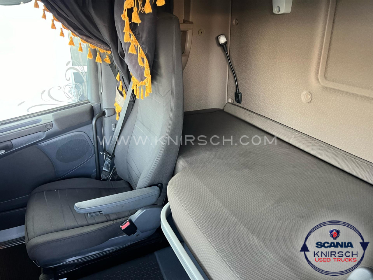 SCANIA R 450 LB6x2*4MNB Getränkeaufbau mit Anhänger - Грузовик-шасси: фото 4 SCANIA R 450 LB6x2*4MNB Getränkeaufbau mit Anhänger - Грузовик-шасси: фото 4