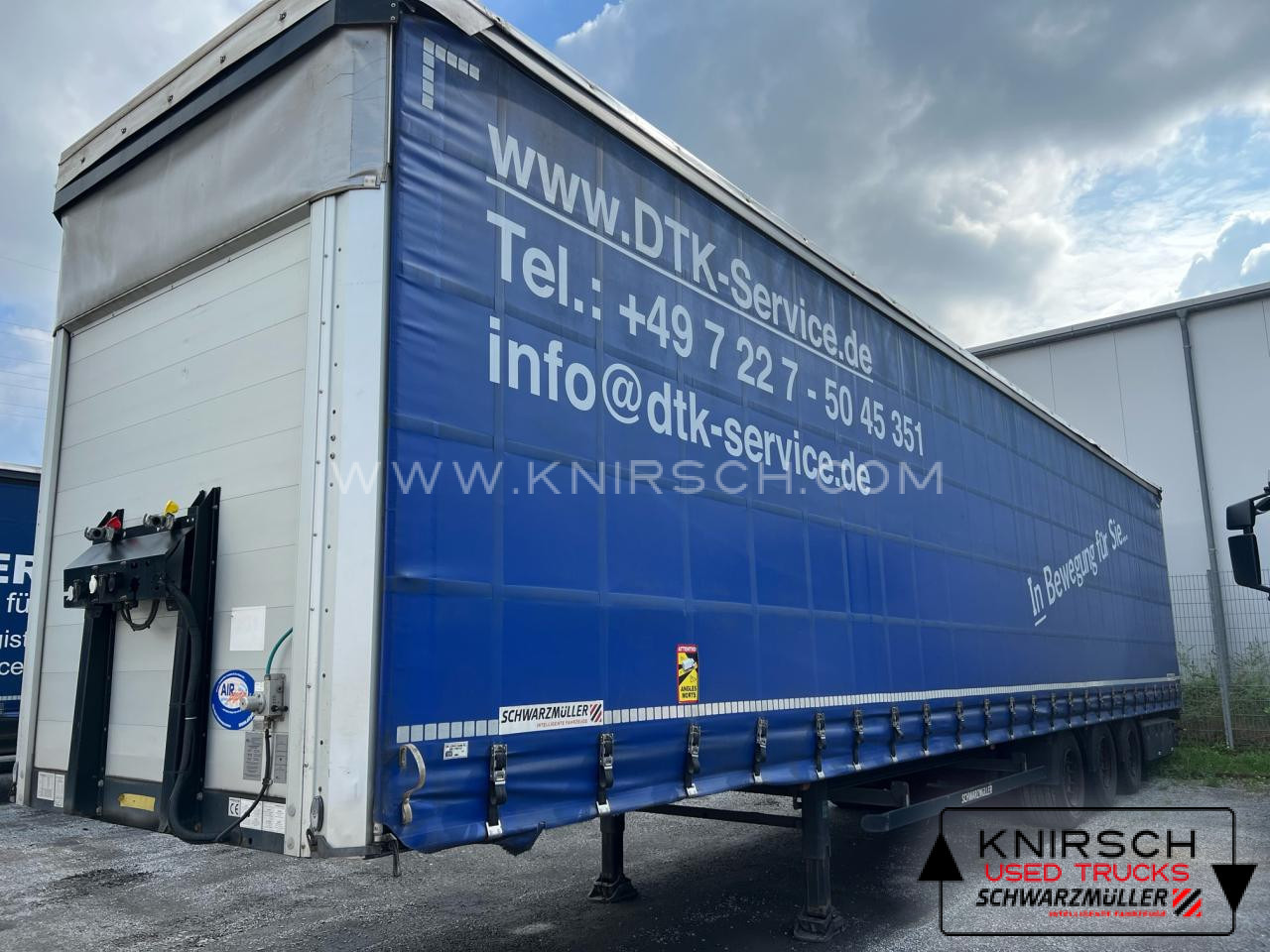 SCHWARZMUELLER S1 Mega, XL Daimler 9.5, Getränkezertifikat, SAF - Тентованный полуприцеп: фото 2 SCHWARZMUELLER S1 Mega, XL Daimler 9.5, Getränkezertifikat, SAF - Тентованный полуприцеп: фото 2