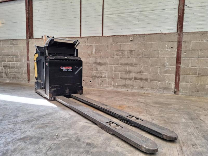 Caterpillar NO20NE - Сборщик заказов: фото 3 Caterpillar NO20NE - Сборщик заказов: фото 3