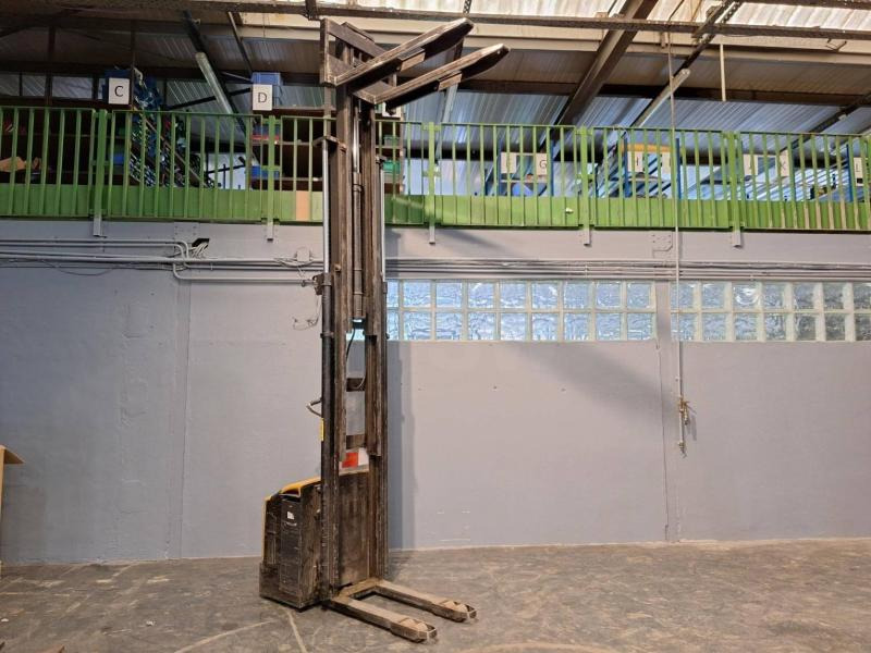 Штабелер Caterpillar NSP16N: фото 18 Штабелер Caterpillar NSP16N: фото 18