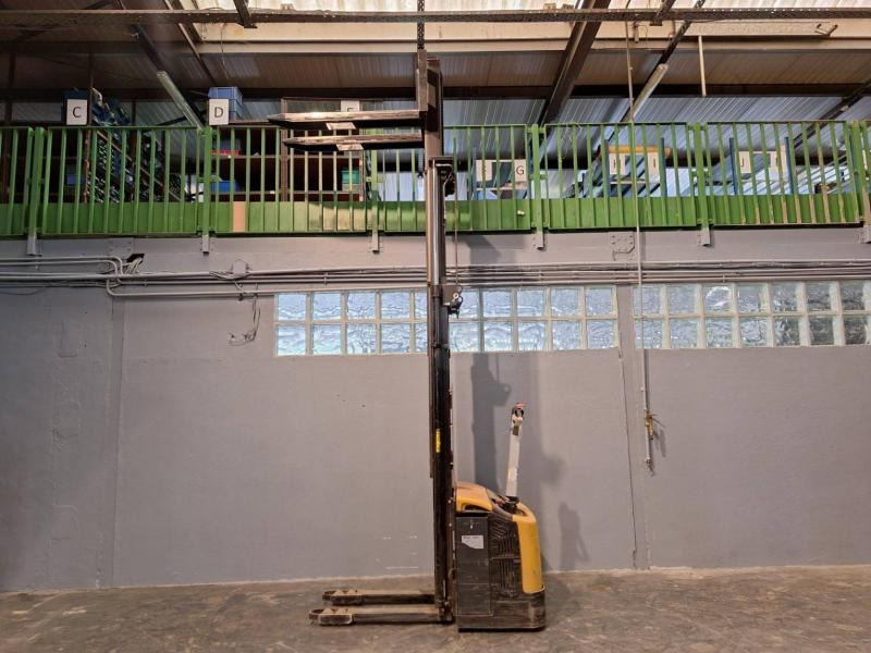 Штабелер Caterpillar NSP16N: фото 14 Штабелер Caterpillar NSP16N: фото 14