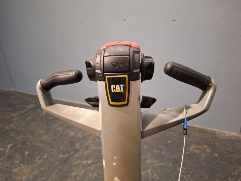 Штабелер Caterpillar NSP16N: фото 19 Штабелер Caterpillar NSP16N: фото 19