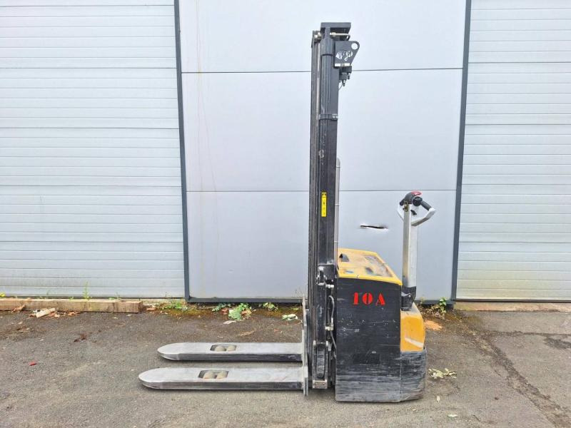 Caterpillar NSP16N2 - Штабелер: фото 4 Caterpillar NSP16N2 - Штабелер: фото 4