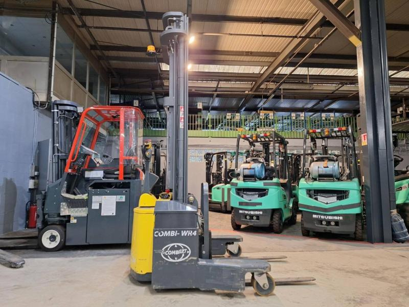 Combilift WR4 - Штабелер: фото 5 Combilift WR4 - Штабелер: фото 5