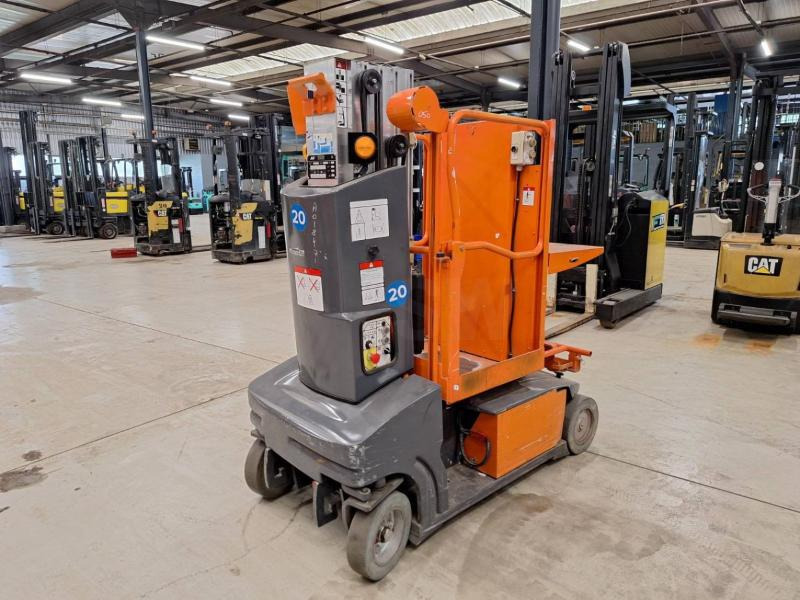 JLG Toucan Duo - Вертикальный мачтовый подъемник: фото 1 JLG Toucan Duo - Вертикальный мачтовый подъемник: фото 1