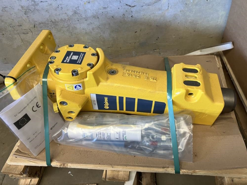 Epiroc Hammer SB152 - Строительное оборудование: фото 2 Epiroc Hammer SB152 - Строительное оборудование: фото 2