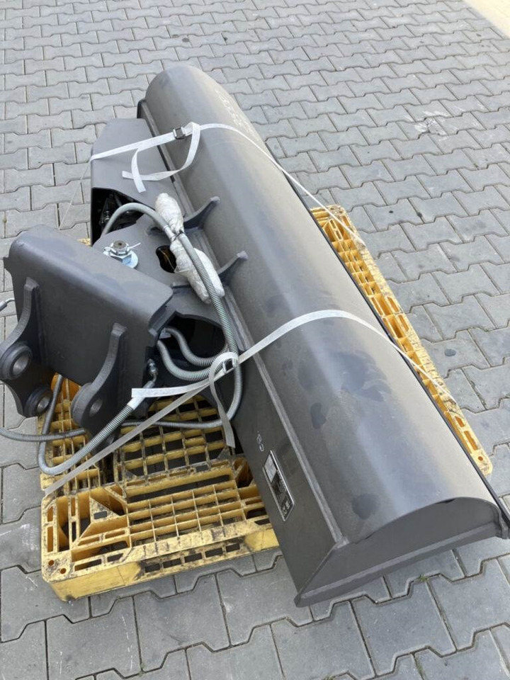 Volvo Böschungslöffel schwenkbar - Festanbau - Экскаватор-погрузчик: фото 1 Volvo Böschungslöffel schwenkbar - Festanbau - Экскаватор-погрузчик: фото 1