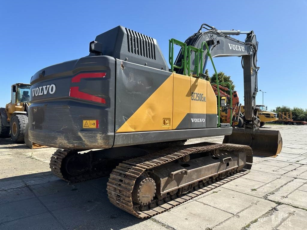 Volvo EC250ENL - Гусеничный экскаватор: фото 3 Volvo EC250ENL - Гусеничный экскаватор: фото 3