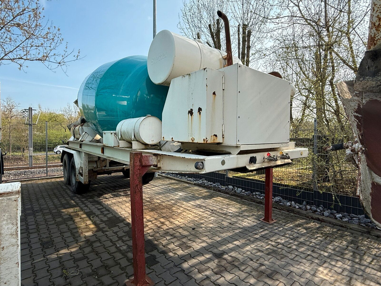 Betonmischer-Auflieger Stetter 10 m³ mit Motor - Автобетоносмеситель: фото 1 Betonmischer-Auflieger Stetter 10 m³ mit Motor - Автобетоносмеситель: фото 1