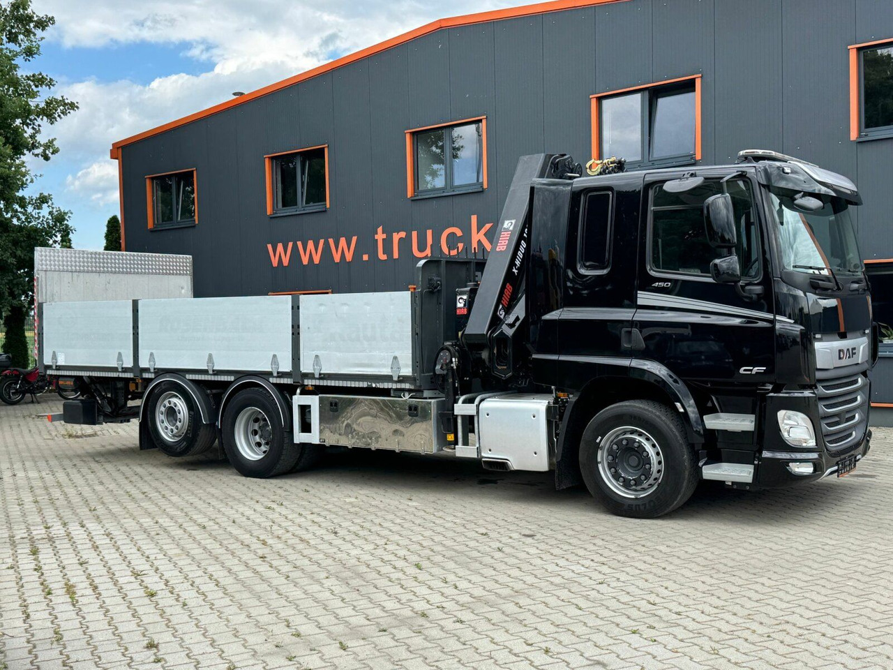 DAF CF 450 FAN 6x2 Pritsche mit Kran HIAB 188 E-6 - Грузовик бортовой/ Платформа, Автоманипулятор: фото 5 DAF CF 450 FAN 6x2 Pritsche mit Kran HIAB 188 E-6 - Грузовик бортовой/ Платформа, Автоманипулятор: фото 5