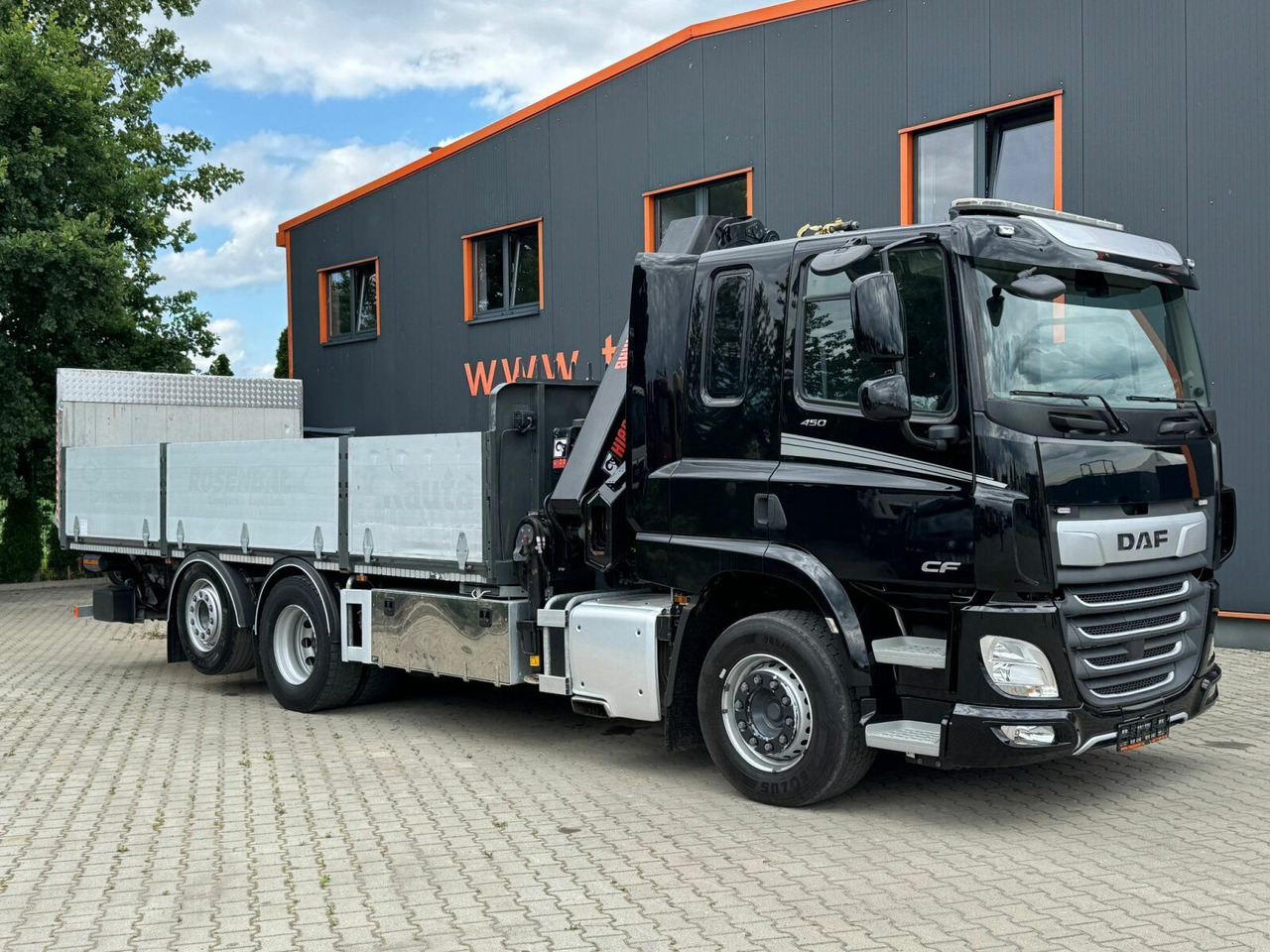 DAF CF 450 FAN 6x2 Pritsche mit Kran HIAB 188 E-6 - Грузовик бортовой/ Платформа, Автоманипулятор: фото 4 DAF CF 450 FAN 6x2 Pritsche mit Kran HIAB 188 E-6 - Грузовик бортовой/ Платформа, Автоманипулятор: фото 4