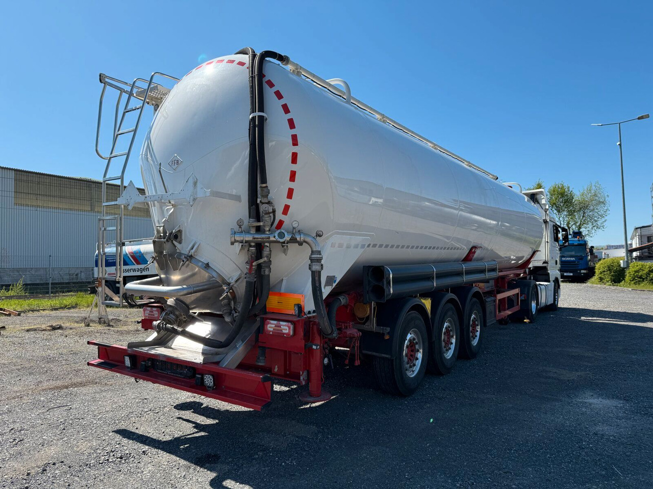 Feldbinder KIP 60.3 Silo 60.000 L 3 Achse ADR - Полуприцеп цистерна для сыпучих грузов: фото 3 Feldbinder KIP 60.3 Silo 60.000 L 3 Achse ADR - Полуприцеп цистерна для сыпучих грузов: фото 3