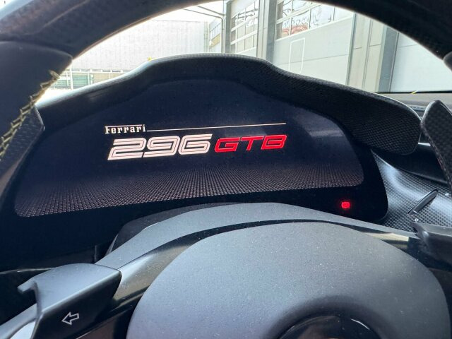 Ferrari 296 GTB Coupe - Купе: фото 3 Ferrari 296 GTB Coupe - Купе: фото 3