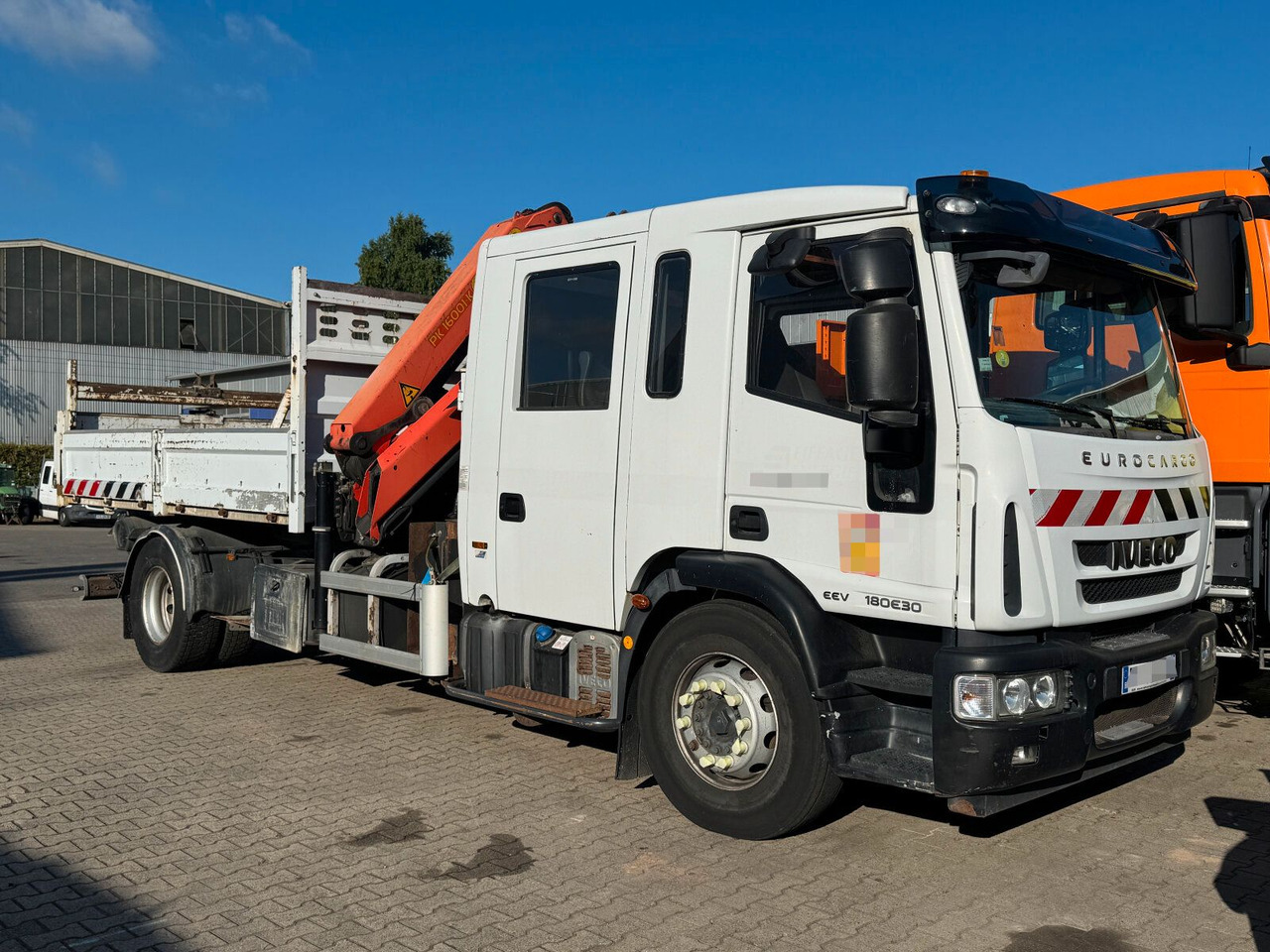 Iveco ML180E 4x2 DOKA Euro 5 Kipper Kran PK16001K-B - Самосвал, Автоманипулятор: фото 1 Iveco ML180E 4x2 DOKA Euro 5 Kipper Kran PK16001K-B - Самосвал, Автоманипулятор: фото 1