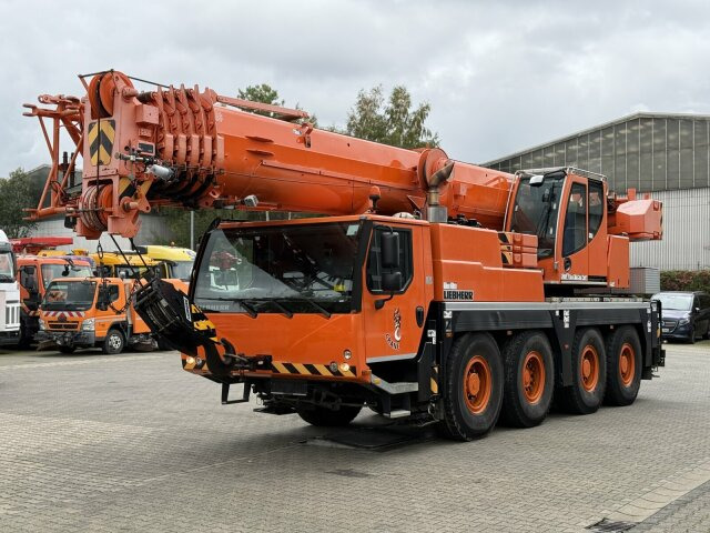 Вседорожный кран Liebherr LTM 1070-4.2 Autokran mit Spitze *TOP Zustand: фото 12 Вседорожный кран Liebherr LTM 1070-4.2 Autokran mit Spitze *TOP Zustand: фото 12
