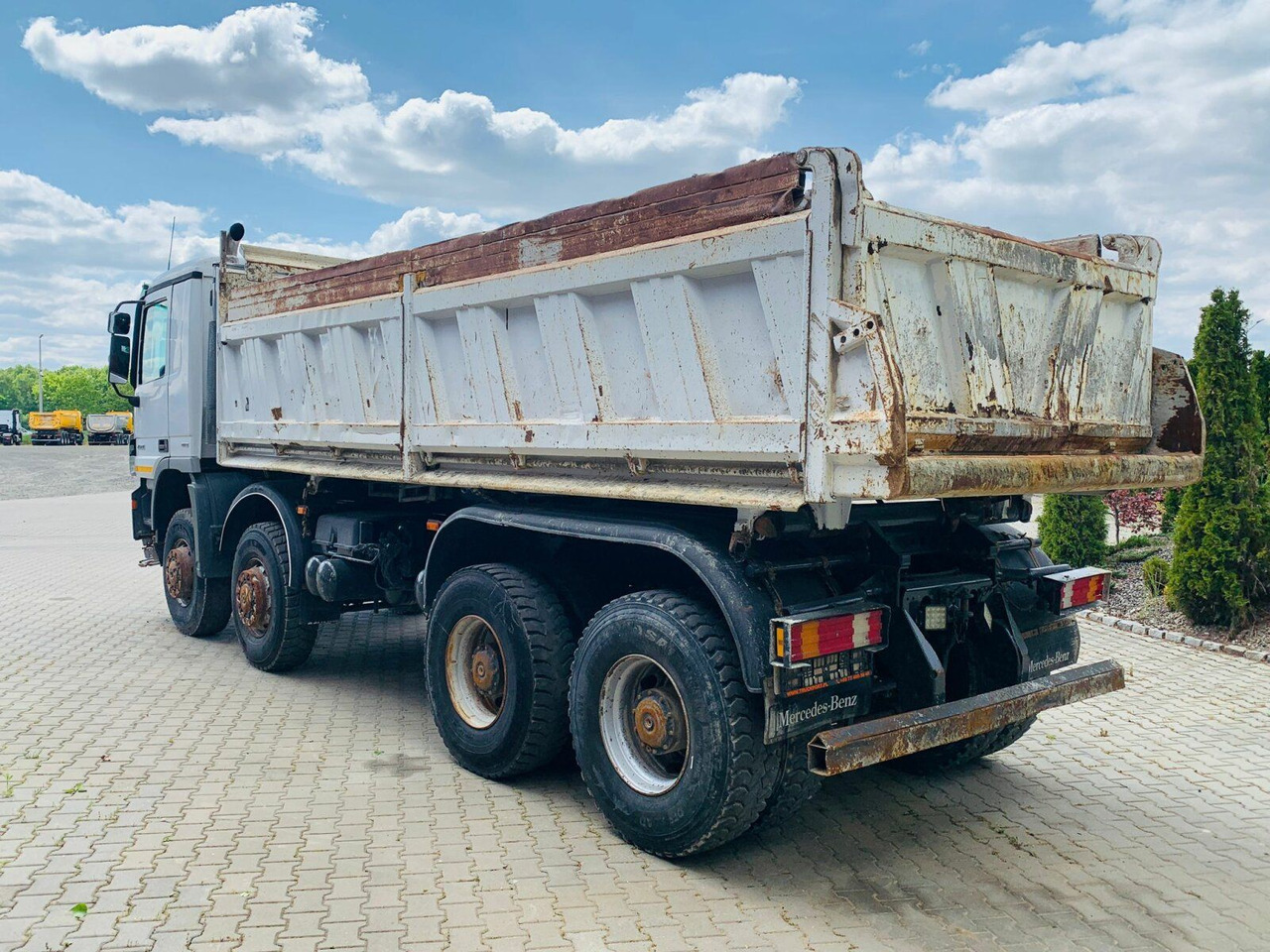 Mercedes-Benz ACTROS 4144 8x8 EURO4 DSK Meiller - Самосвал: фото 4 Mercedes-Benz ACTROS 4144 8x8 EURO4 DSK Meiller - Самосвал: фото 4