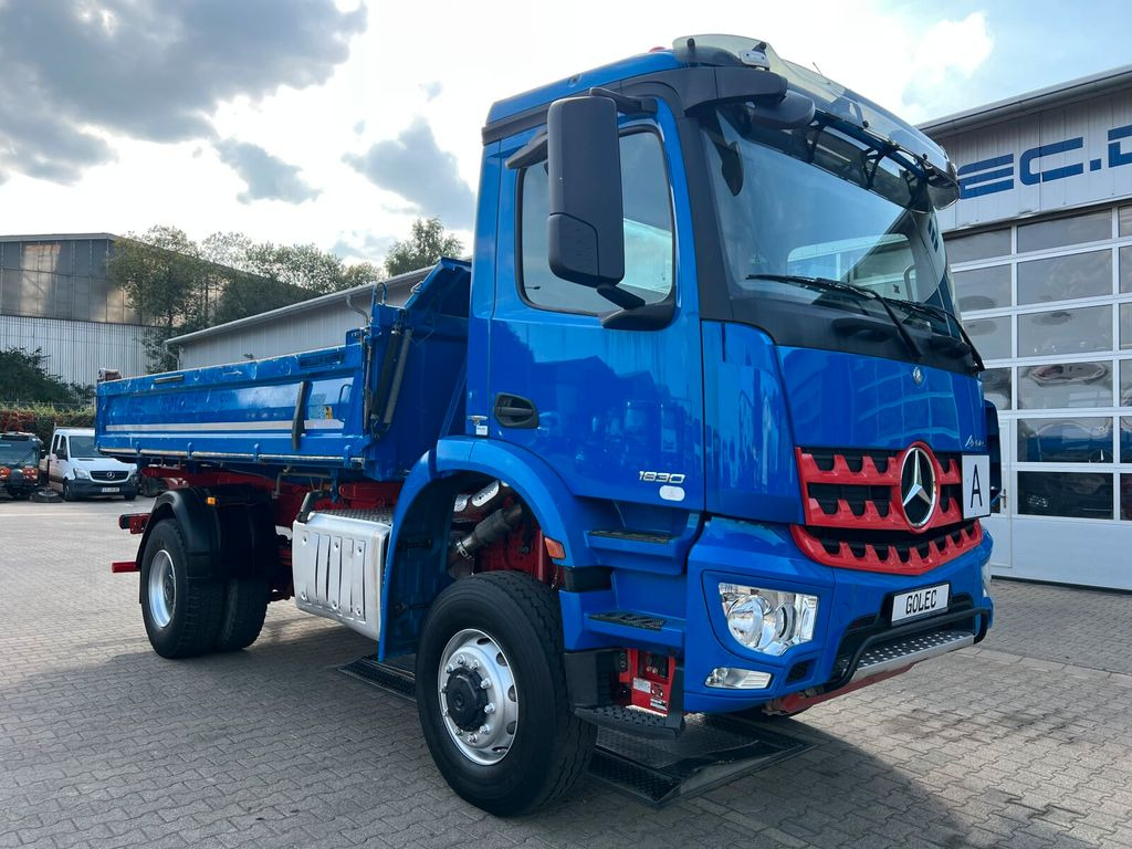 Самосвал Mercedes-Benz AROCS 1830 4x4 Euro 6 Kipper MEILLER: фото 1