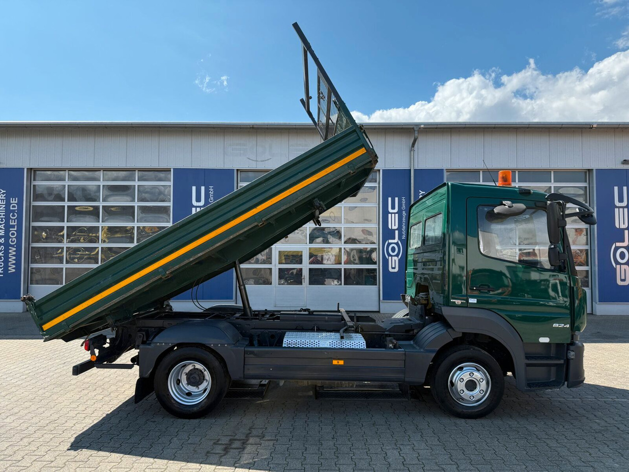 Mercedes-Benz ATEGO 824 4x2 BB Dreiseitenkipper MEILLER - Малотоннажный самосвал: фото 4 Mercedes-Benz ATEGO 824 4x2 BB Dreiseitenkipper MEILLER - Малотоннажный самосвал: фото 4