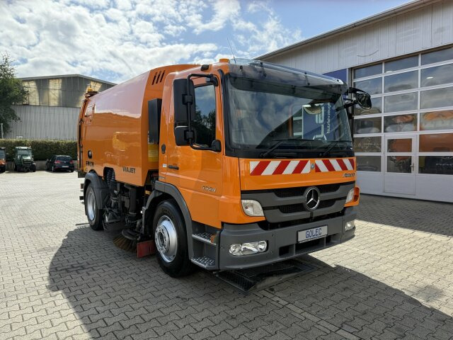 Mercedes-Benz Atego 1324 4x2 Kehrmaschine Viajet 6R/L - Подметально-уборочная машина: фото 1 Mercedes-Benz Atego 1324 4x2 Kehrmaschine Viajet 6R/L - Подметально-уборочная машина: фото 1