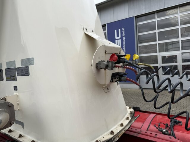 O.ME.P.S Silo Auflieger 55 m³ 3 Achse - Полуприцеп цистерна для сыпучих грузов: фото 4 O.ME.P.S Silo Auflieger 55 m³ 3 Achse - Полуприцеп цистерна для сыпучих грузов: фото 4