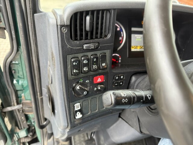 Scania R560 6x4 Holztransport Kran LOGLIFT HIAB 140S79R - Лесовоз, Автоманипулятор: фото 3 Scania R560 6x4 Holztransport Kran LOGLIFT HIAB 140S79R - Лесовоз, Автоманипулятор: фото 3