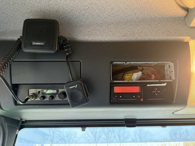 MAN TGS 18.440 4x4H Eur 5 Sattelzugmaschine - Тягач: фото 2 MAN TGS 18.440 4x4H Eur 5 Sattelzugmaschine - Тягач: фото 2