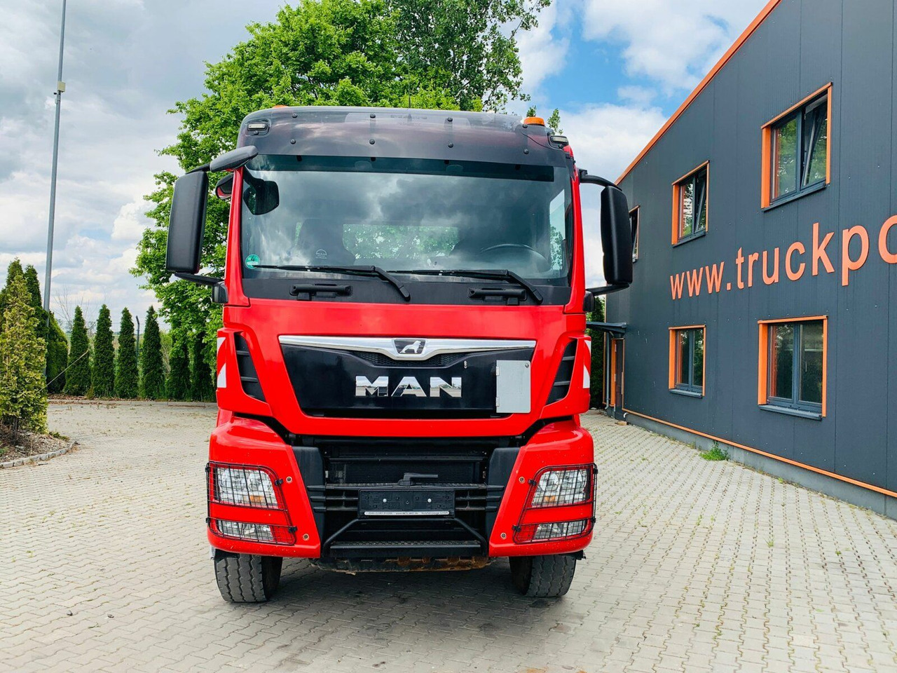 MAN TGS 18.500 4x4H BLS Euro 6 SZM Kipphyd. Retarder - Тягач: фото 3 MAN TGS 18.500 4x4H BLS Euro 6 SZM Kipphyd. Retarder - Тягач: фото 3