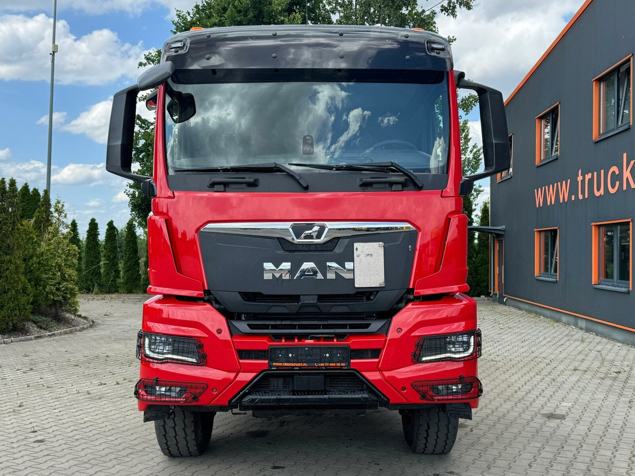 MAN TGS 18.520 4x4 SZM - Kipphyd. Blatt Luft Pritard - Тягач: фото 3 MAN TGS 18.520 4x4 SZM - Kipphyd. Blatt Luft Pritard - Тягач: фото 3