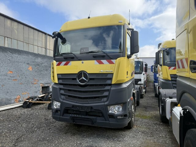 Mercedes-Benz ACTROS 1846 4x4 HAD Eur 6 Kipphydraulik Retarder - Тягач: фото 1 Mercedes-Benz ACTROS 1846 4x4 HAD Eur 6 Kipphydraulik Retarder - Тягач: фото 1
