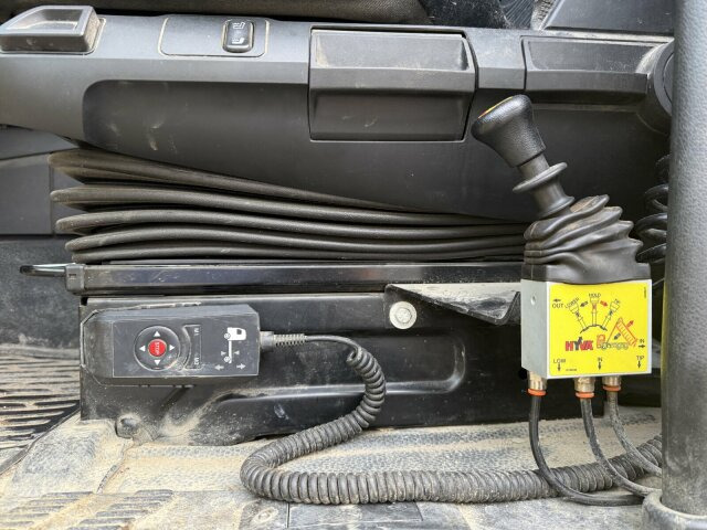 Mercedes-Benz ACTROS 1846 4x4 HAD Euro 6 Kipphydraulik - Тягач: фото 5 Mercedes-Benz ACTROS 1846 4x4 HAD Euro 6 Kipphydraulik - Тягач: фото 5