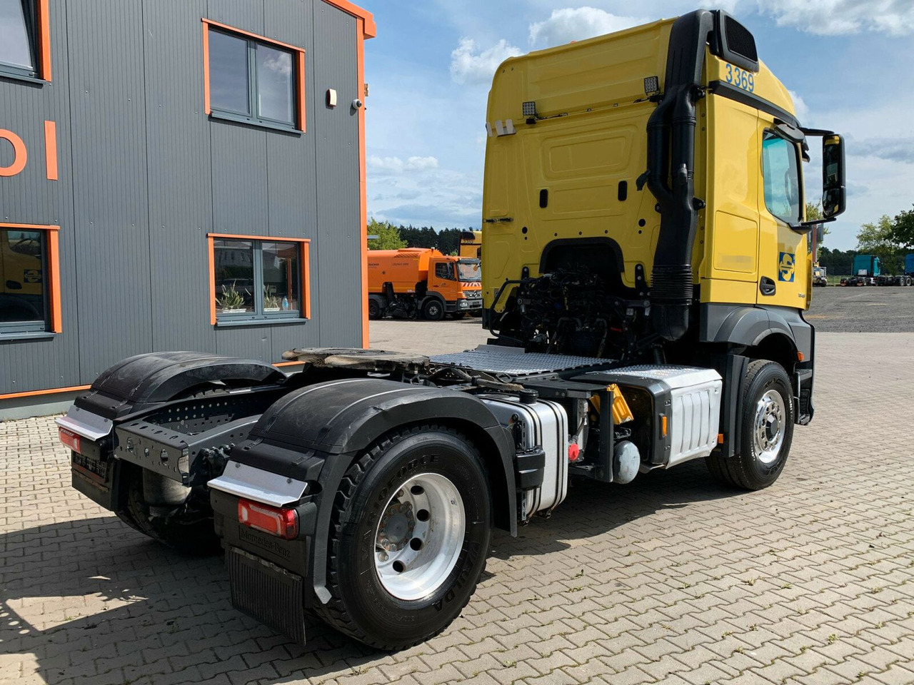 Mercedes-Benz AROCS 1846 4x4 HAD Euro 6 Kipphydraulik - Тягач: фото 3 Mercedes-Benz AROCS 1846 4x4 HAD Euro 6 Kipphydraulik - Тягач: фото 3