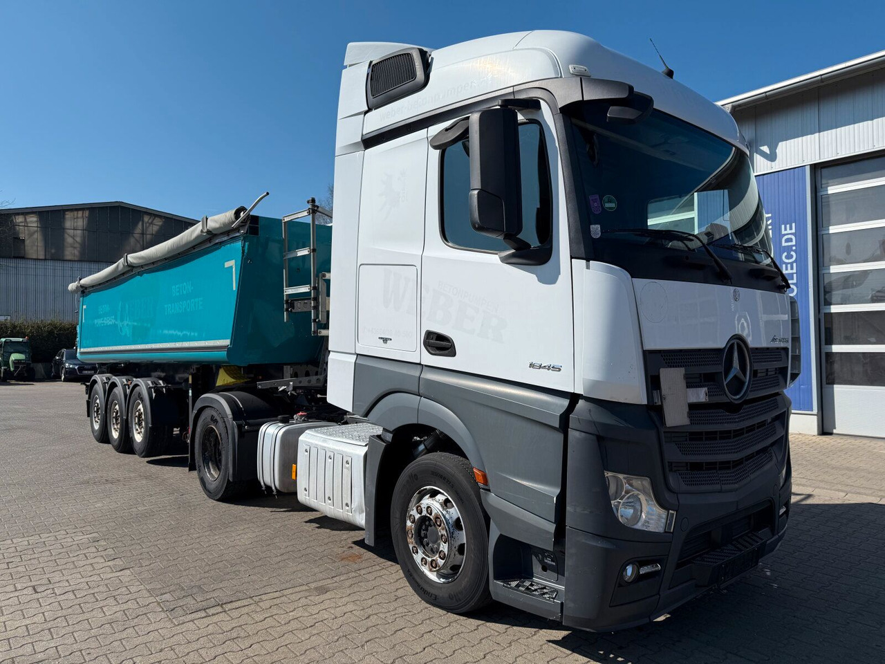 Mercedes-Benz Actros 1845 SZM 4x2 Retarder Kipphydraulik - Тягач: фото 1 Mercedes-Benz Actros 1845 SZM 4x2 Retarder Kipphydraulik - Тягач: фото 1