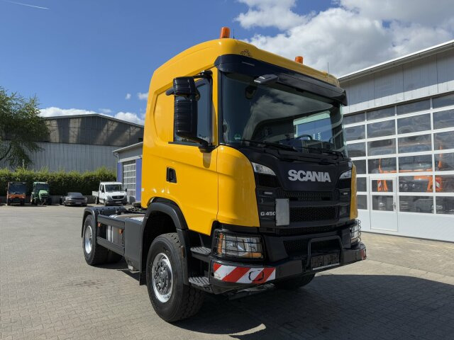 Scania G450 XT 4x4 Euro 6 SZM Kipphydraulik Blatt/ Luft - Тягач: фото 1 Scania G450 XT 4x4 Euro 6 SZM Kipphydraulik Blatt/ Luft - Тягач: фото 1