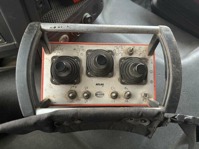 Volvo FMX 500 6x4 Kipper mit Kran Atlas 172.3E - A4 в лизинг Volvo FMX 500 6x4 Kipper mit Kran Atlas 172.3E - A4: фото 6